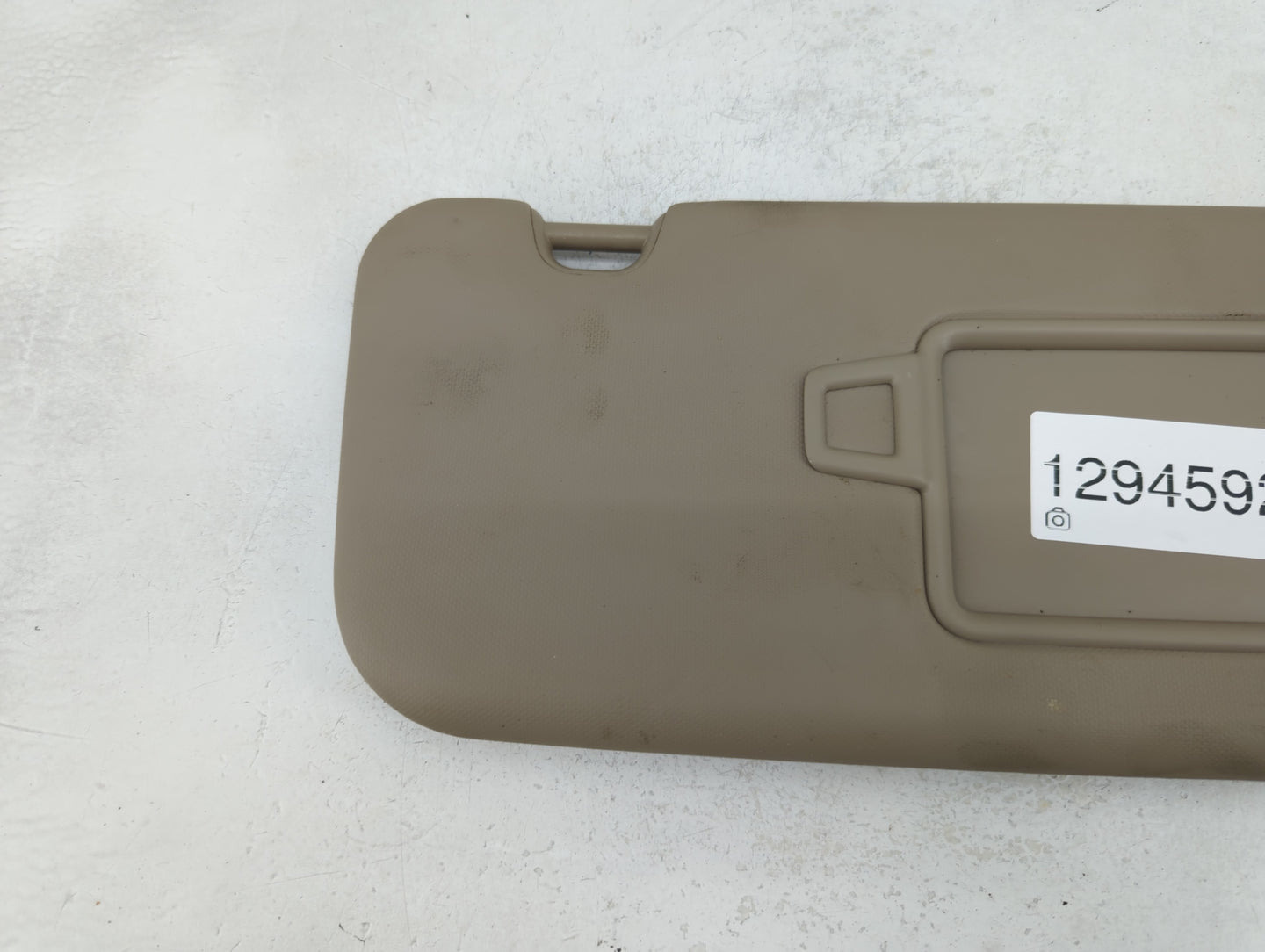 2018-2020 Kia Rio Sun Visor Shade Replacement Passenger Right Mirror Fits Fits 2018 2019 2020 2021 2022 OEM Used Auto Parts 