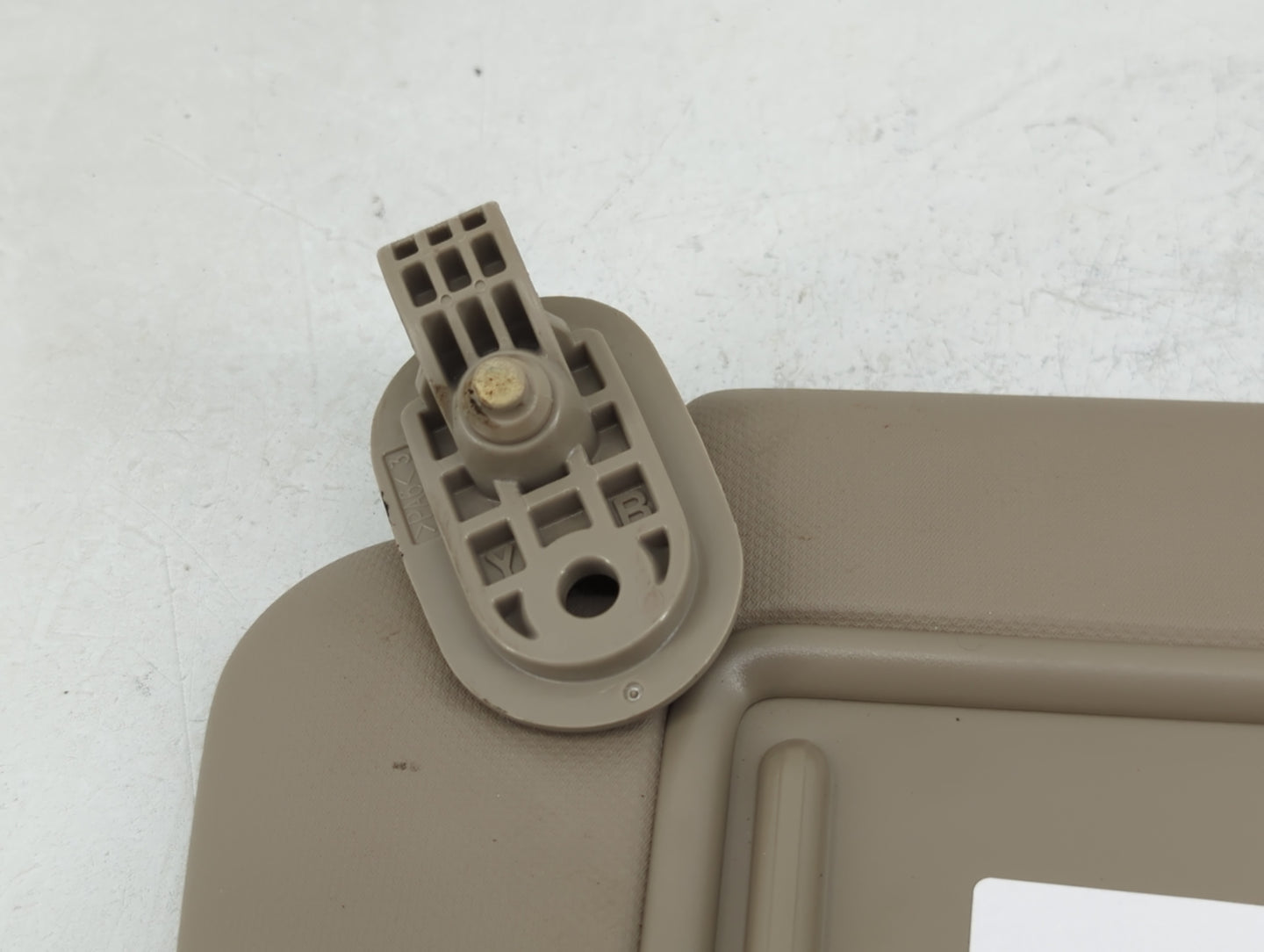 2018-2020 Kia Rio Sun Visor Shade Replacement Driver Left Mirror Fits Fits 2018 2019 2020 2021 2022 OEM Used Auto Parts - Oe