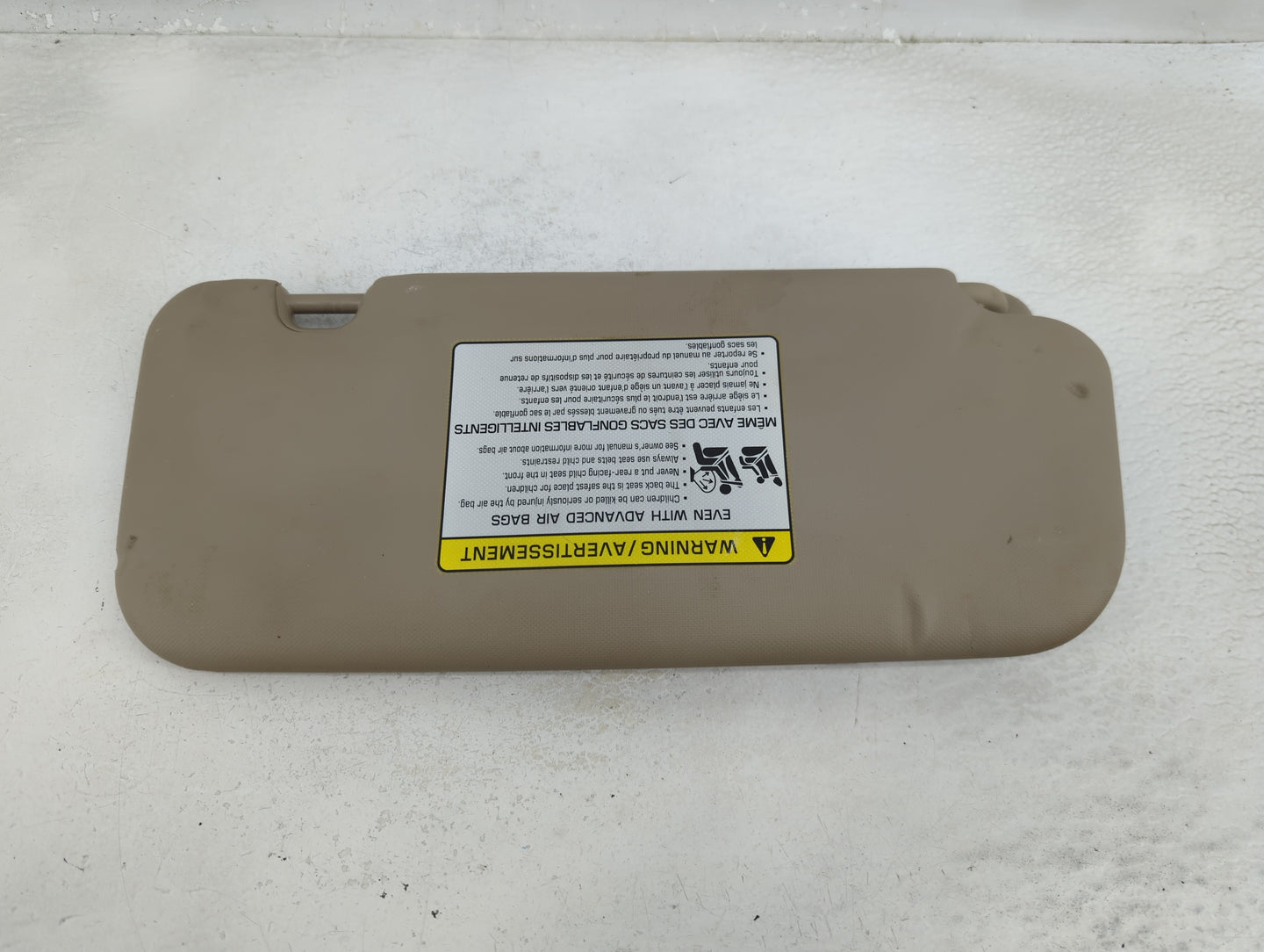 2018-2020 Kia Rio Sun Visor Shade Replacement Driver Left Mirror Fits Fits 2018 2019 2020 2021 2022 OEM Used Auto Parts - Oe