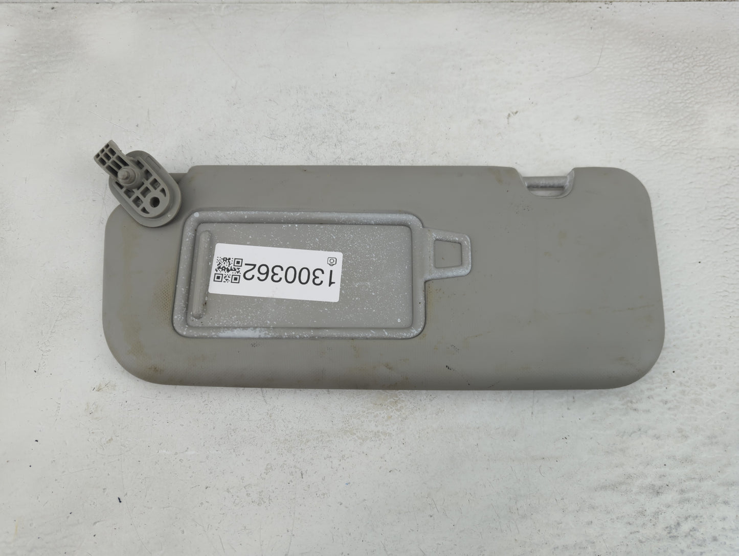 2018-2020 Kia Rio Sun Visor Shade Replacement Driver Left Mirror Fits Fits 2018 2019 2020 2021 2022 OEM Used Auto Parts - Oe