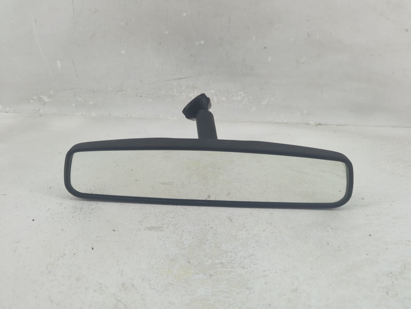 2018-2020 Kia Rio Interior Rear View Mirror Replacement OEM P/N:A048070 Fits OEM Used Auto Parts - Oemusedautoparts1.com
