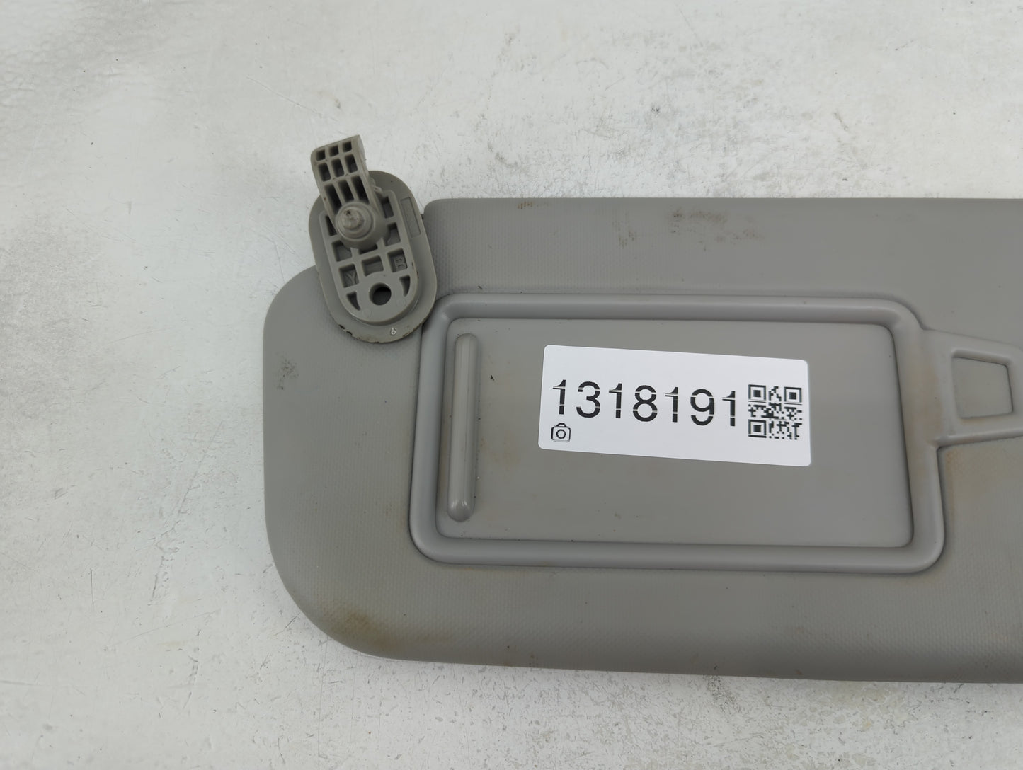2018-2020 Kia Rio Sun Visor Shade Replacement Driver Left Mirror Fits Fits 2018 2019 2020 2021 2022 OEM Used Auto Parts - Oe