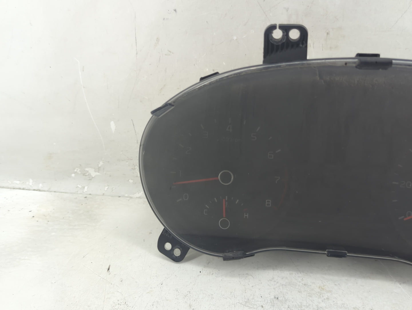 2019-2020 Kia Rio Instrument Cluster Speedometer Gauges P/N:94001-H9220 Fits Fits 2019 2020 OEM Used Auto Parts - Oemusedaut