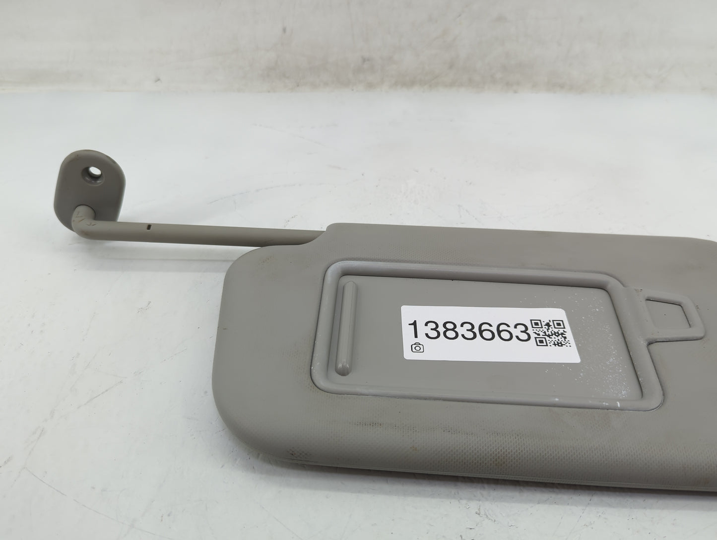 2018-2020 Kia Rio Sun Visor Shade Replacement Driver Left Mirror Fits Fits 2018 2019 2020 2021 2022 OEM Used Auto Parts - Oe