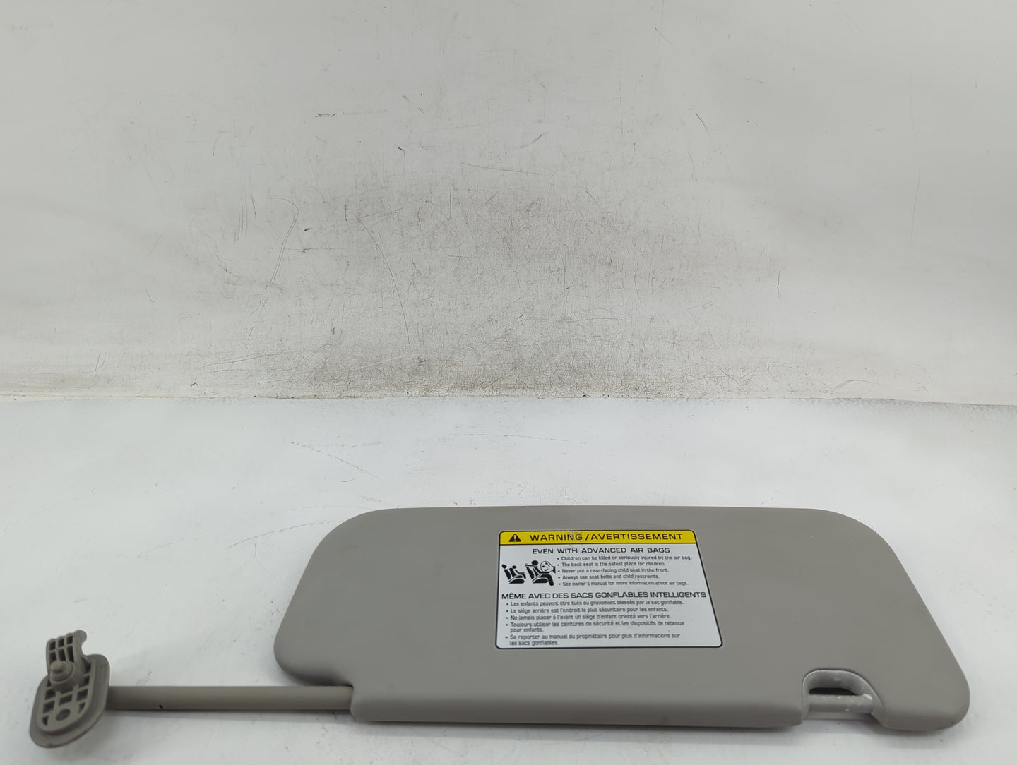 2018-2020 Kia Rio Sun Visor Shade Replacement Driver Left Mirror Fits Fits 2018 2019 2020 2021 2022 OEM Used Auto Parts - Oe