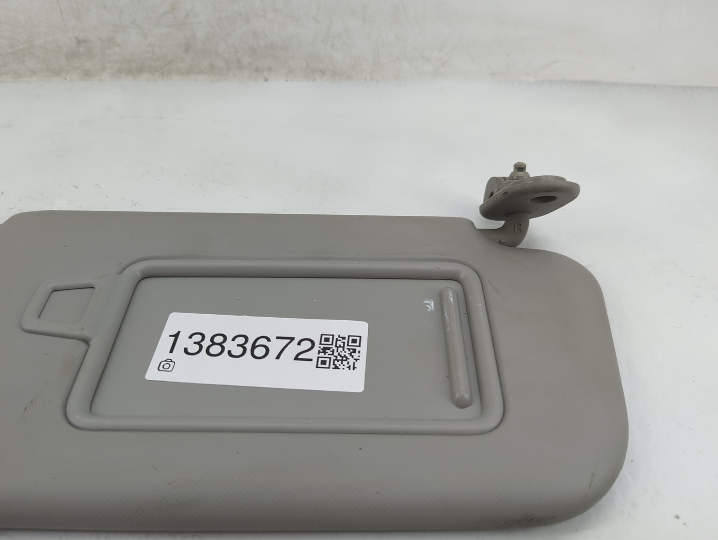 2018-2020 Kia Rio Sun Visor Shade Replacement Passenger Right Mirror Fits Fits 2018 2019 2020 2021 2022 OEM Used Auto Parts 