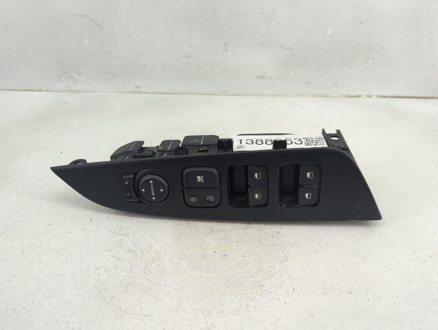 2018-2020 Kia Rio Master Power Window Switch Replacement Driver Side Left P/N:4E2498-1000 93570-H9150 Fits Fits 2018 2019 20