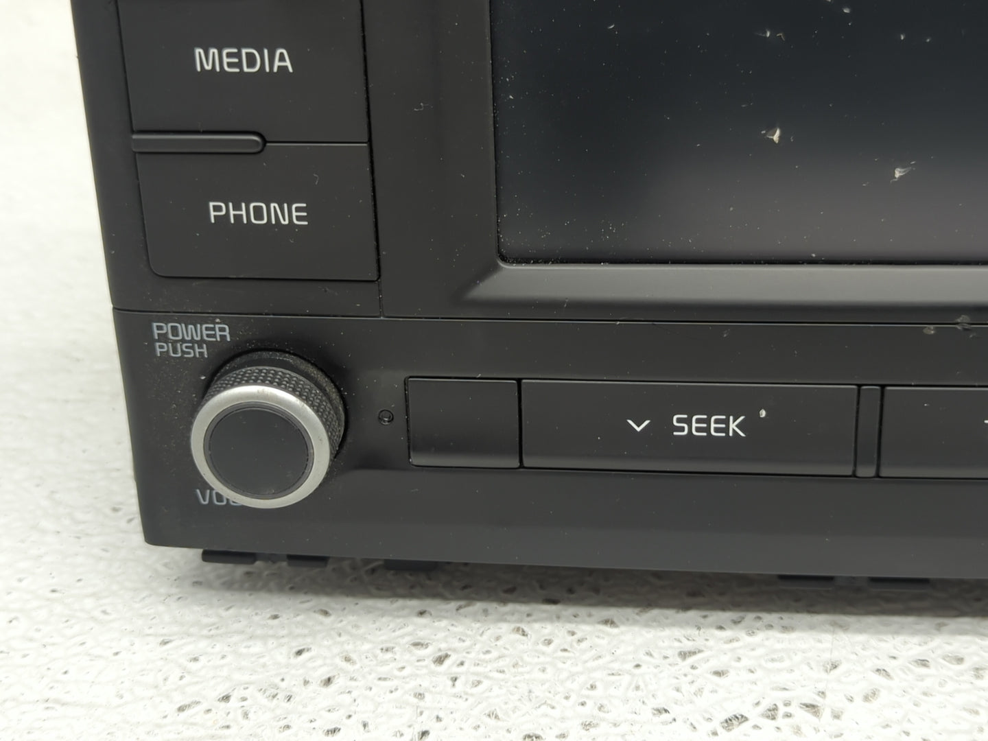 2018-2019 Kia Rio Radio AM FM Cd Player Receiver Replacement P/N:96180-H9850WK Fits Fits 2018 2019 OEM Used Auto Parts - Oem