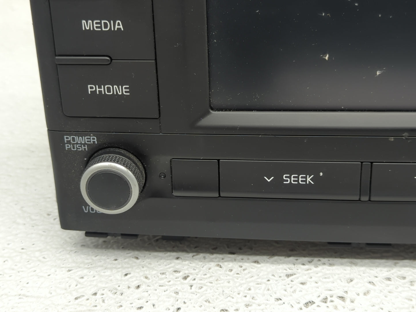2018-2019 Kia Rio Radio AM FM Cd Player Receiver Replacement P/N:96180-H9850WK Fits Fits 2018 2019 OEM Used Auto Parts - Oem