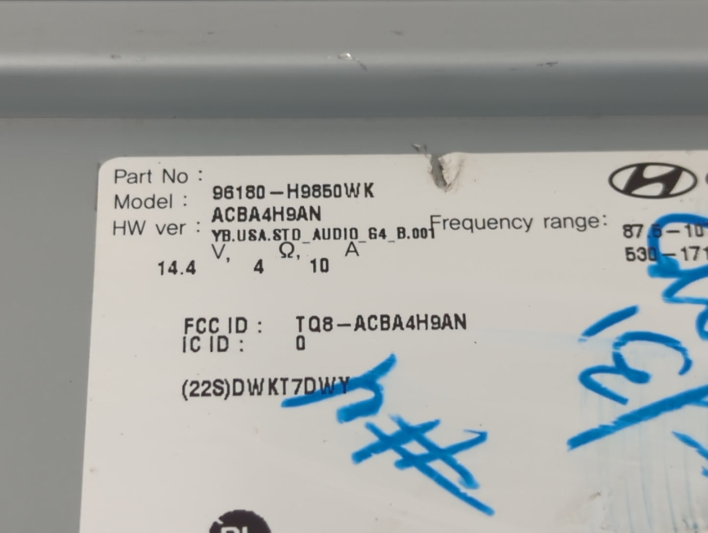 2018-2019 Kia Rio Radio AM FM Cd Player Receiver Replacement P/N:96180-H9850WK Fits Fits 2018 2019 OEM Used Auto Parts - Oem