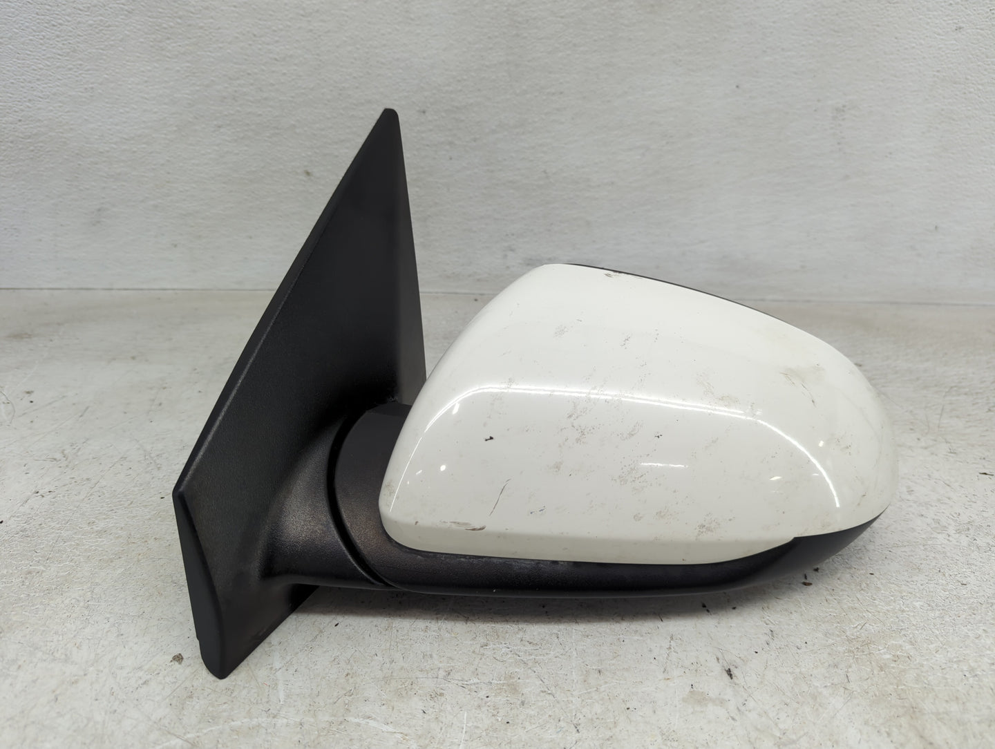 2018-2020 Kia Rio Driver Side View Mirror - Left Door Mirror OEM Used - Oemusedautoparts1.com