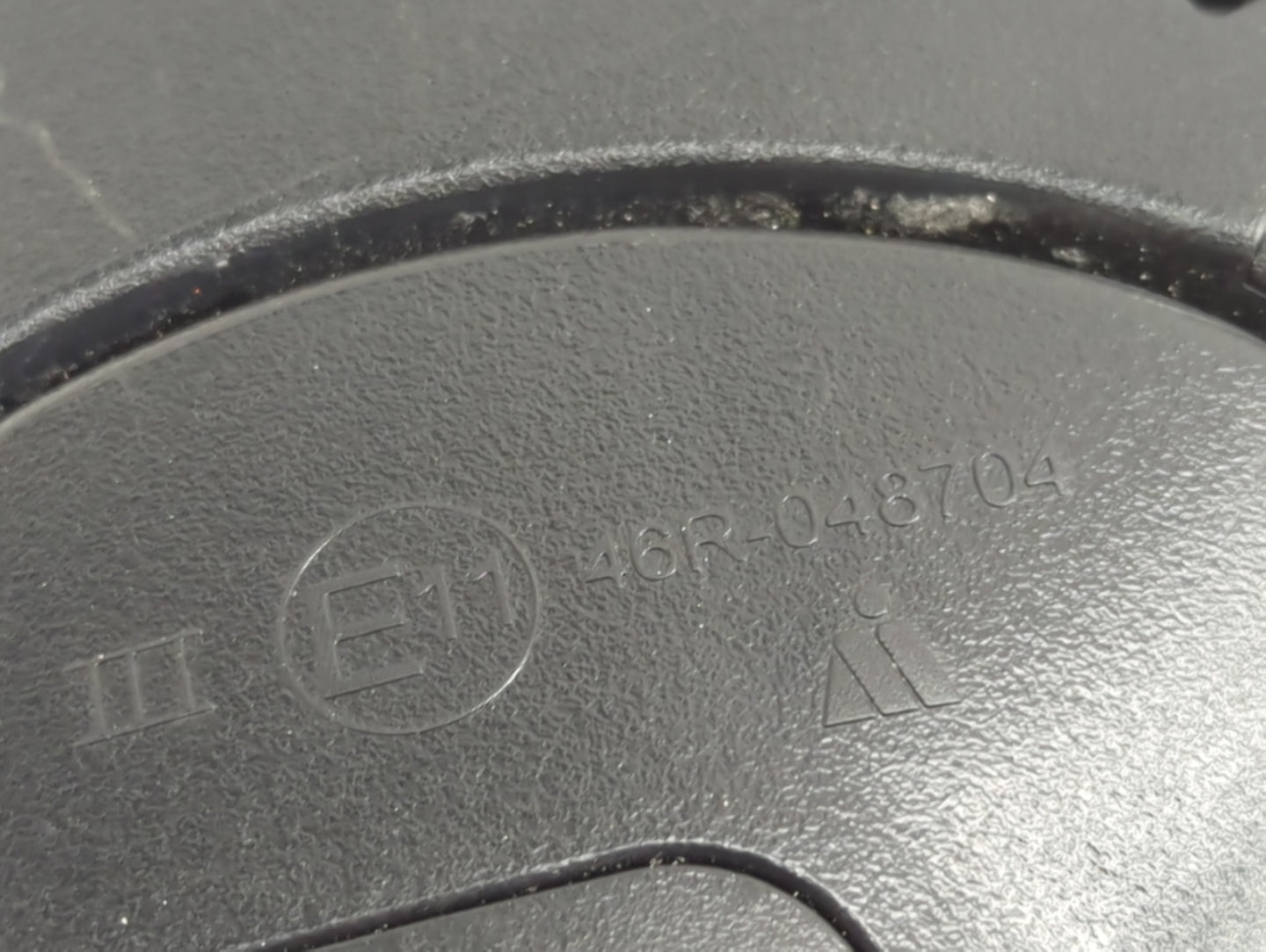 2018-2020 Kia Rio Driver Side View Mirror - Left Door Mirror OEM Used - Oemusedautoparts1.com