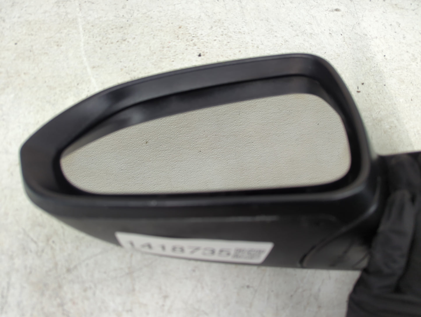 2018-2020 Kia Rio Driver Side View Mirror - Left Door Mirror OEM Used - Oemusedautoparts1.com