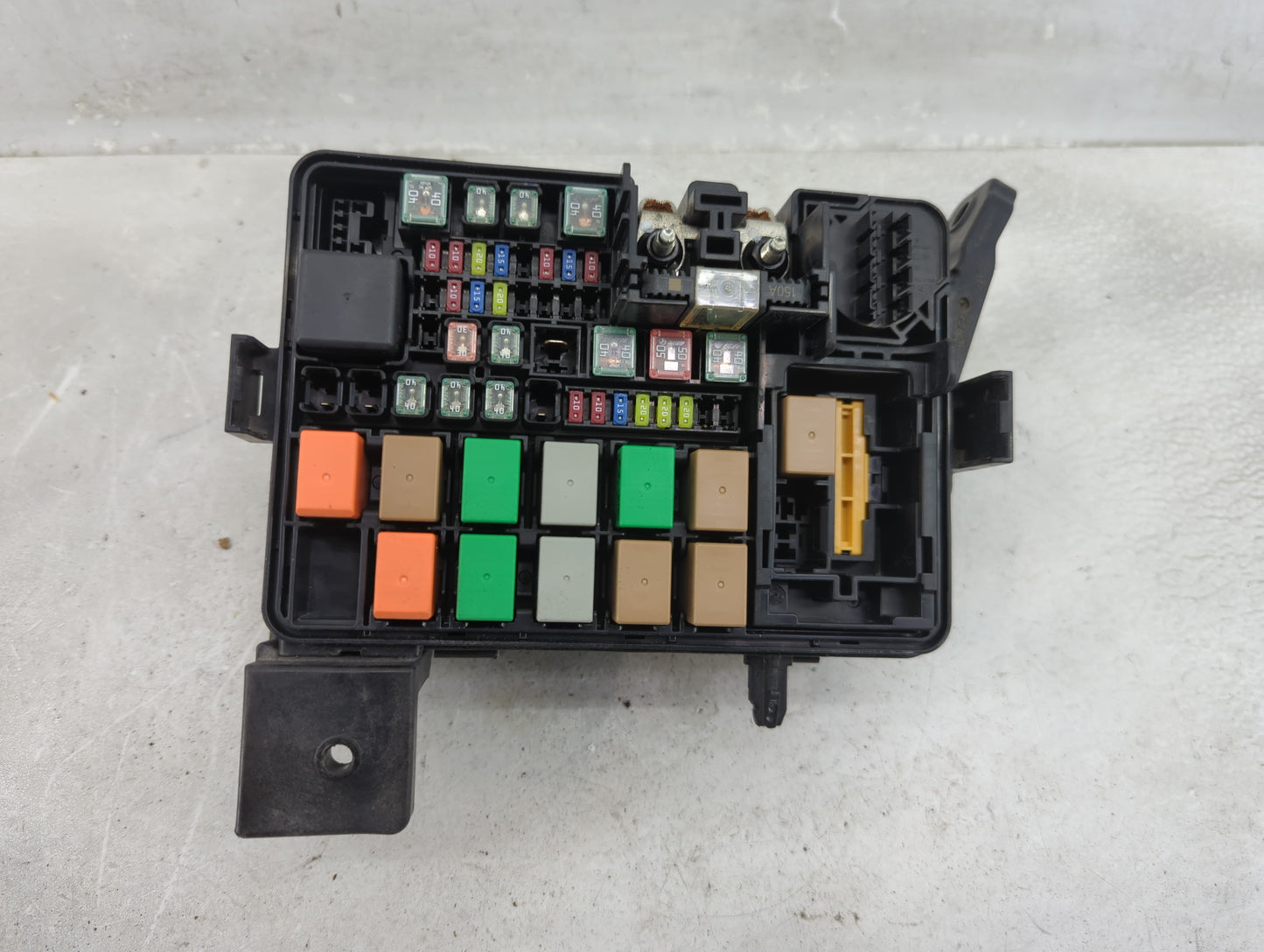 2018-2019 Kia Rio Fusebox Fuse Box Panel Relay Module P/N:91950-H9300 Fits Fits 2018 2019 OEM Used Auto Parts - Oemusedautop
