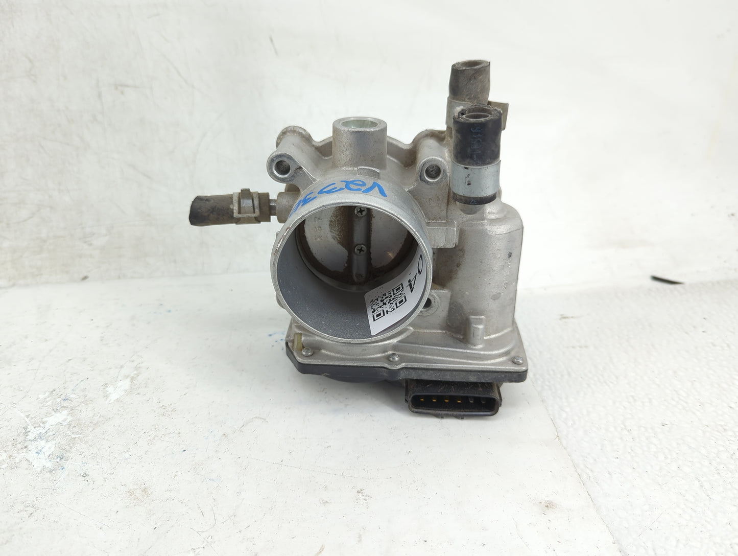 2012-2019 Kia Rio Throttle Body P/N:35100-2B300 Fits Fits 2012 2013 2014 2015 2016 2017 2018 2019 OEM Used Auto Parts - Oemu