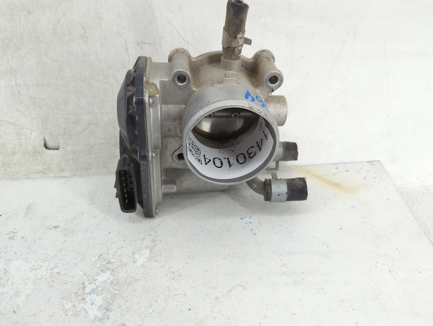 2012-2019 Kia Rio Throttle Body P/N:35100-2B300 Fits Fits 2012 2013 2014 2015 2016 2017 2018 2019 OEM Used Auto Parts - Oemu