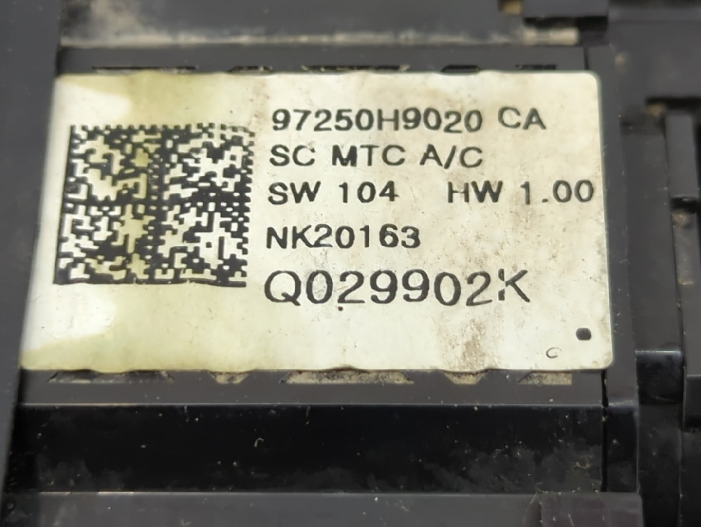 2018-2019 Kia Rio Climate Control Module Temperature AC/Heater Replacement P/N:97250H9020 Fits Fits 2018 2019 OEM Used Auto 