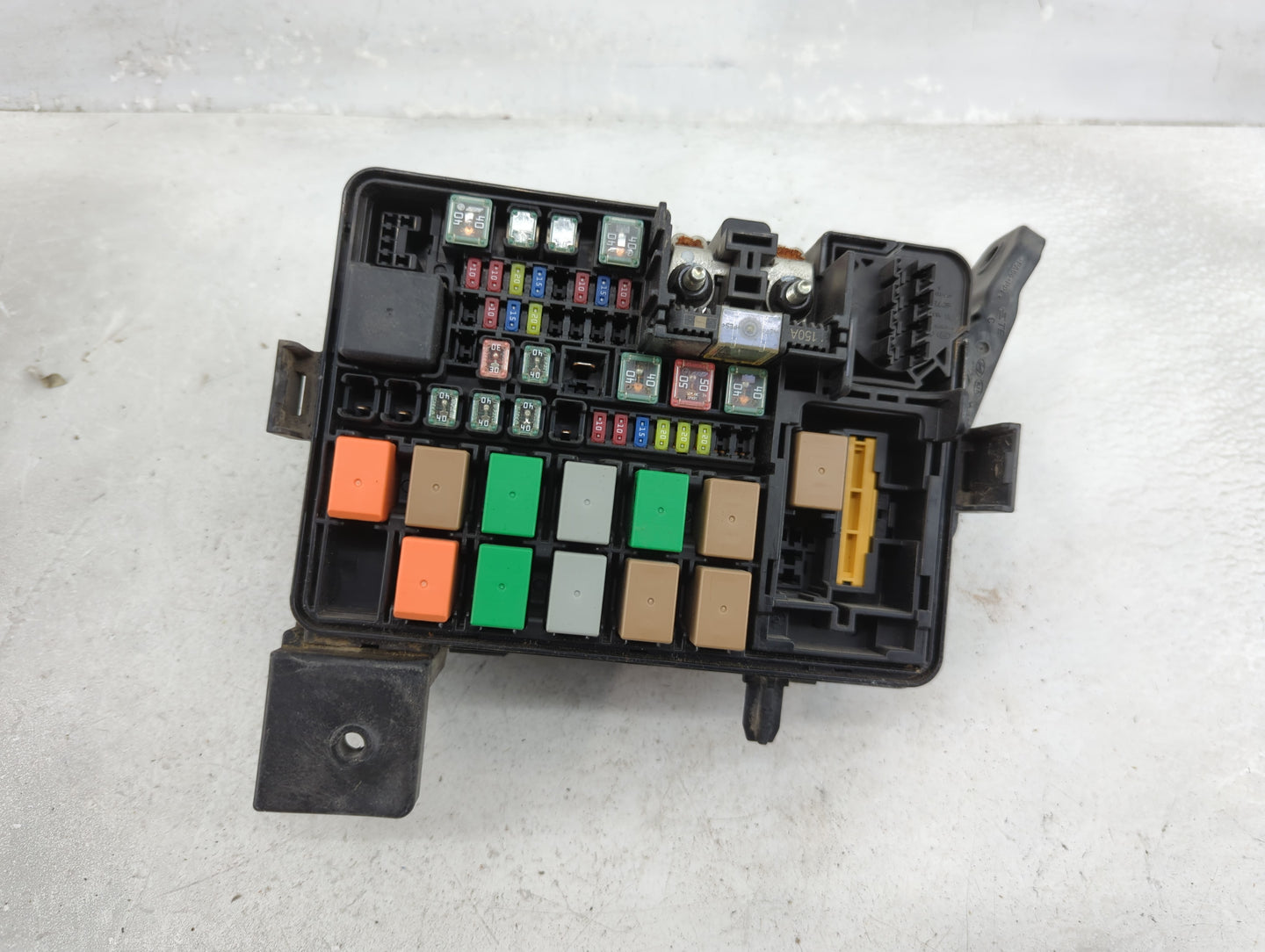 2018-2019 Kia Rio Fusebox Fuse Box Panel Relay Module P/N:91950-H9300 Fits Fits 2018 2019 OEM Used Auto Parts - Oemusedautop