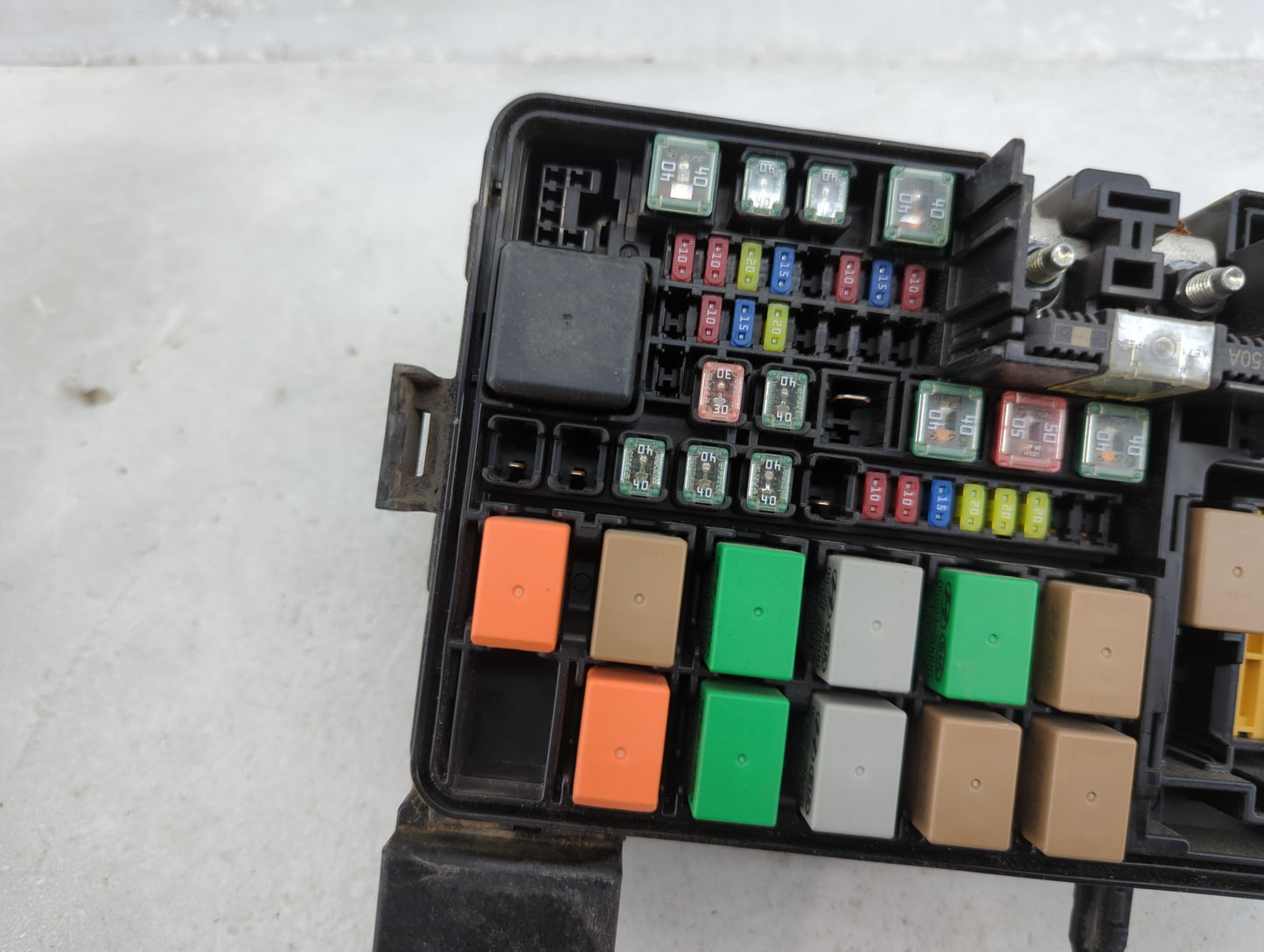 2018-2019 Kia Rio Fusebox Fuse Box Panel Relay Module P/N:91950-H9300 Fits Fits 2018 2019 OEM Used Auto Parts - Oemusedautop