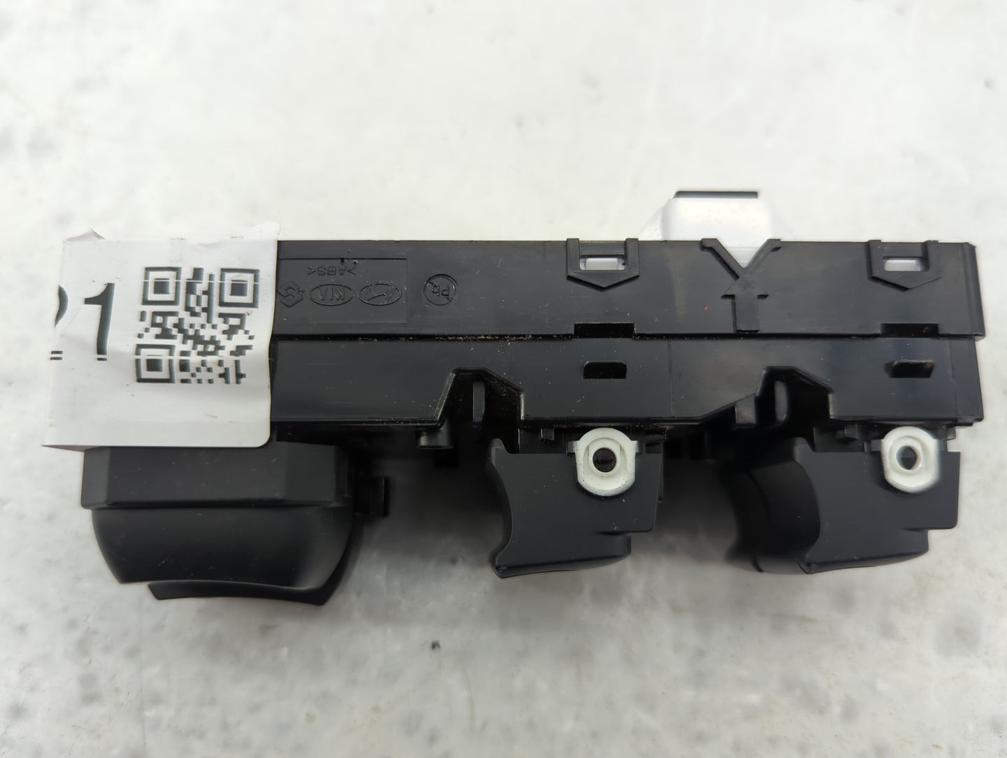 2018-2020 Kia Rio Master Power Window Switch Replacement Driver Side Left P/N:93570-H9150 4E2493-1000 Fits Fits 2018 2019 20