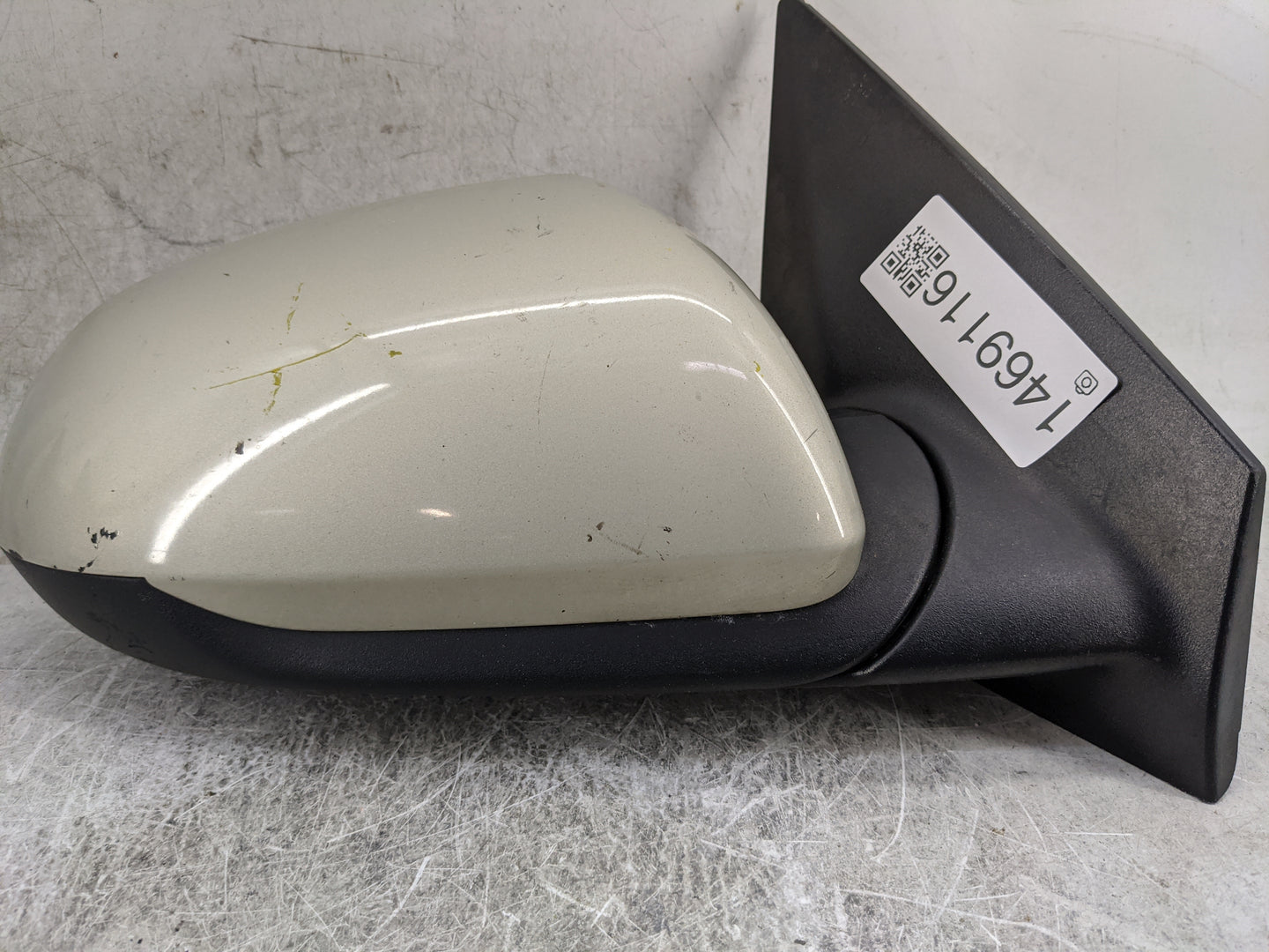 2018-2020 Kia Rio Passenger Side View Mirror - Right Door Mirror OEM Used - Oemusedautoparts1.com