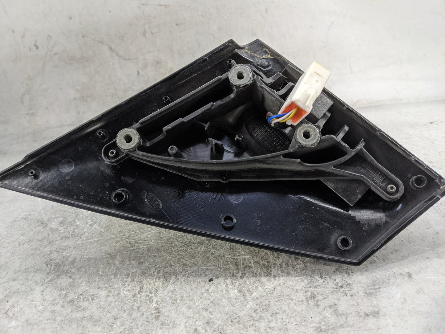 2018-2020 Kia Rio Passenger Side View Mirror - Right Door Mirror OEM Used - Oemusedautoparts1.com