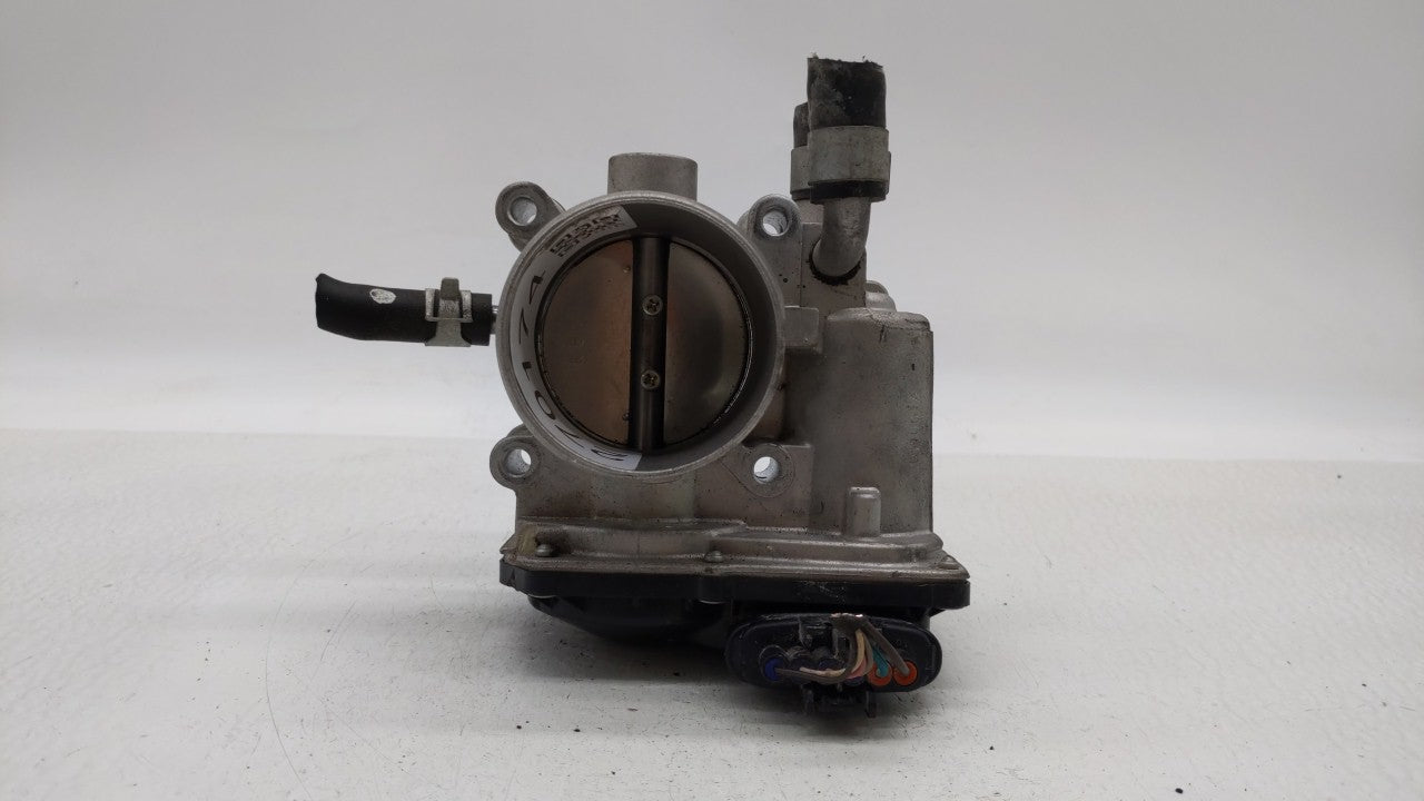 2012-2019 Kia Rio Throttle Body P/N:5302-1S02 35100-2B300 Fits Fits 2012 2013 2014 2015 2016 2017 2018 2019 OEM Used Auto Pa