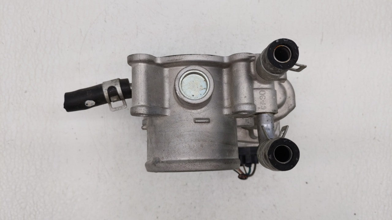 2012-2019 Kia Rio Throttle Body P/N:5302-1S02 35100-2B300 Fits Fits 2012 2013 2014 2015 2016 2017 2018 2019 OEM Used Auto Pa