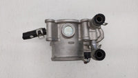 2012-2019 Kia Rio Throttle Body P/N:5302-1S02 35100-2B300 Fits Fits 2012 2013 2014 2015 2016 2017 2018 2019 OEM Used Auto Pa
