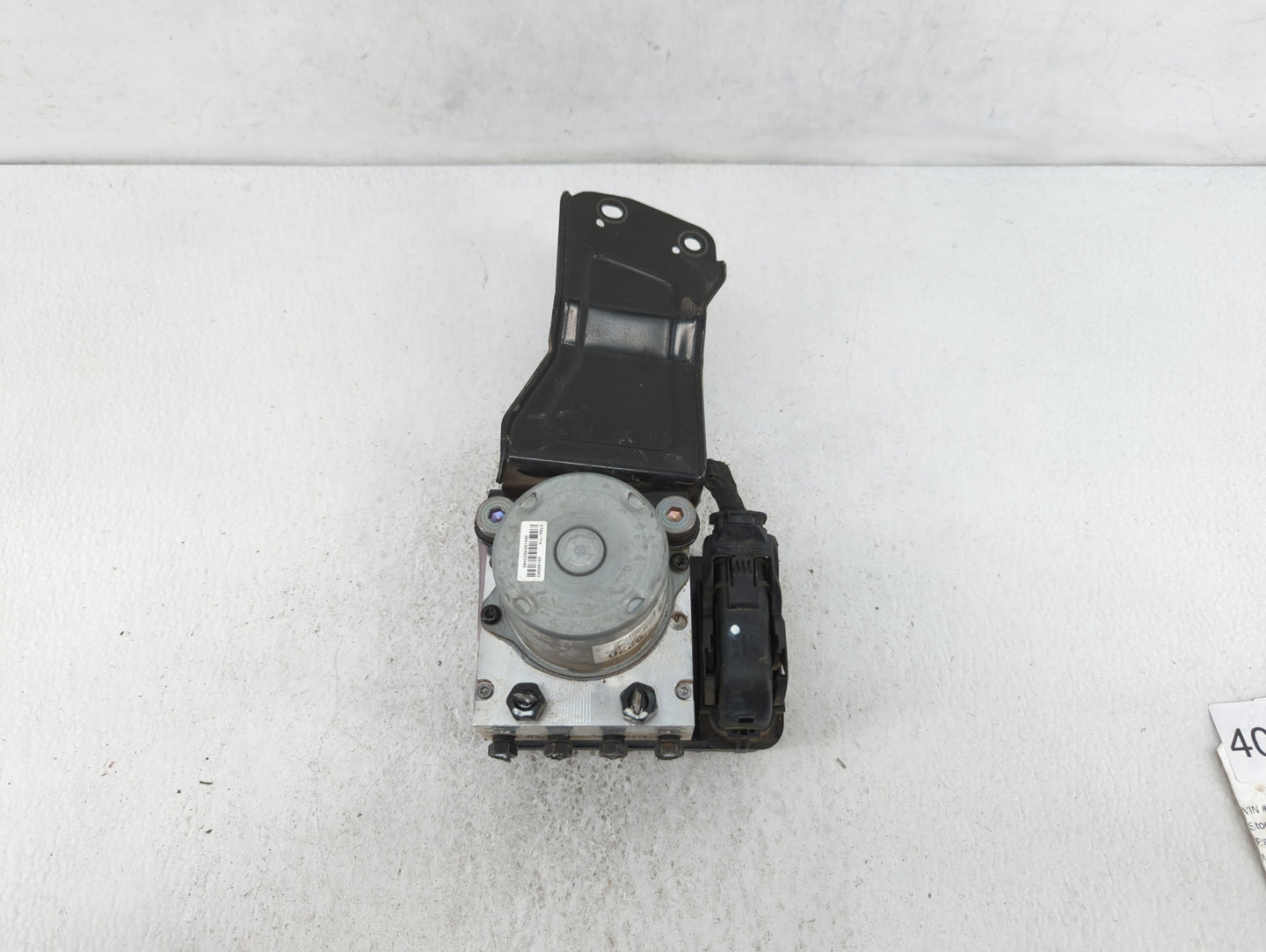 2018-2019 Kia Rio ABS Pump Control Module Replacement P/N:58920-1M640 58920-H9220 Fits Fits 2018 2019 OEM Used Auto Parts - 