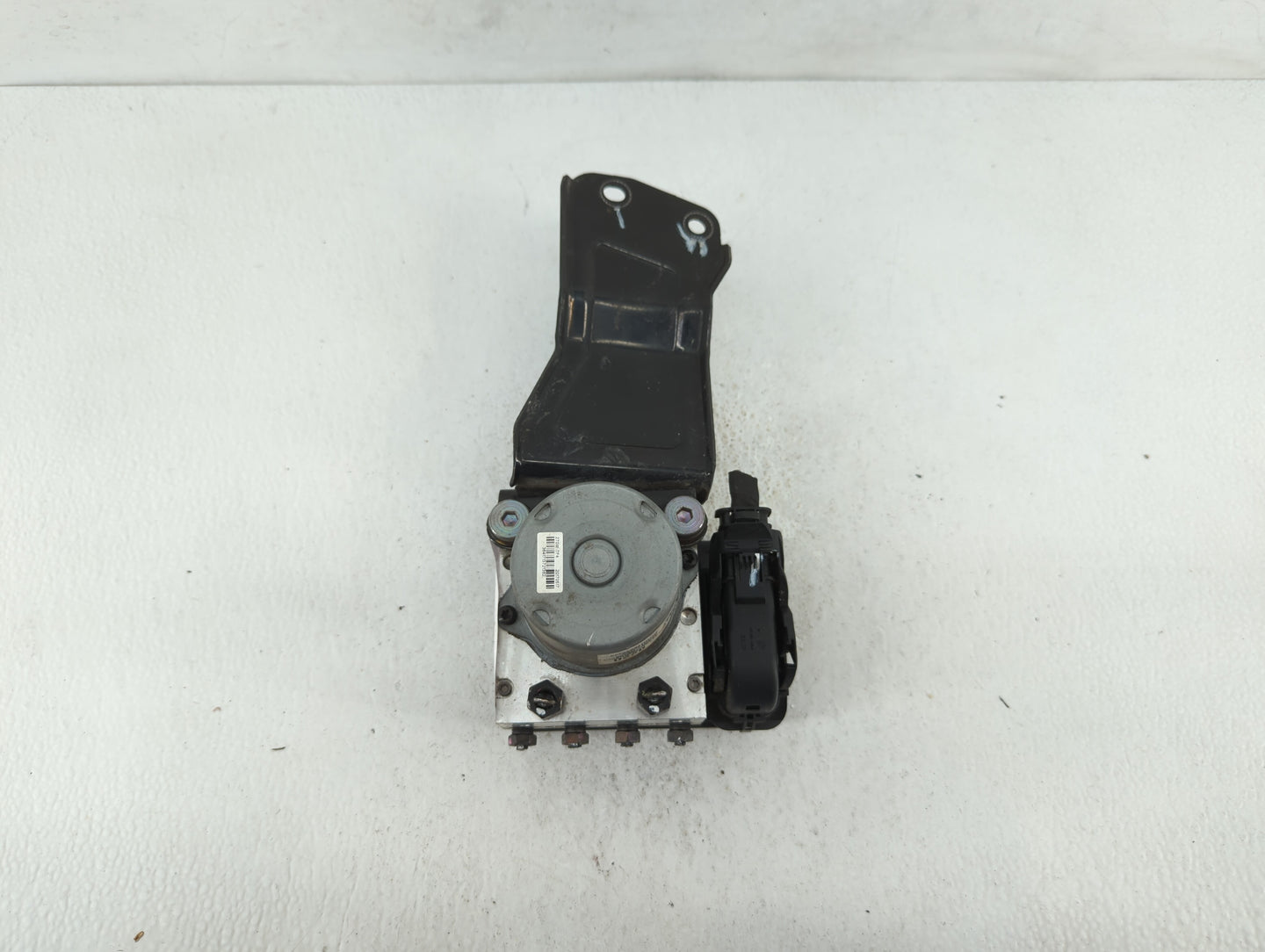 2018-2019 Kia Rio ABS Pump Control Module Replacement P/N:58920-1M640 58920-H9220 Fits Fits 2018 2019 OEM Used Auto Parts - 