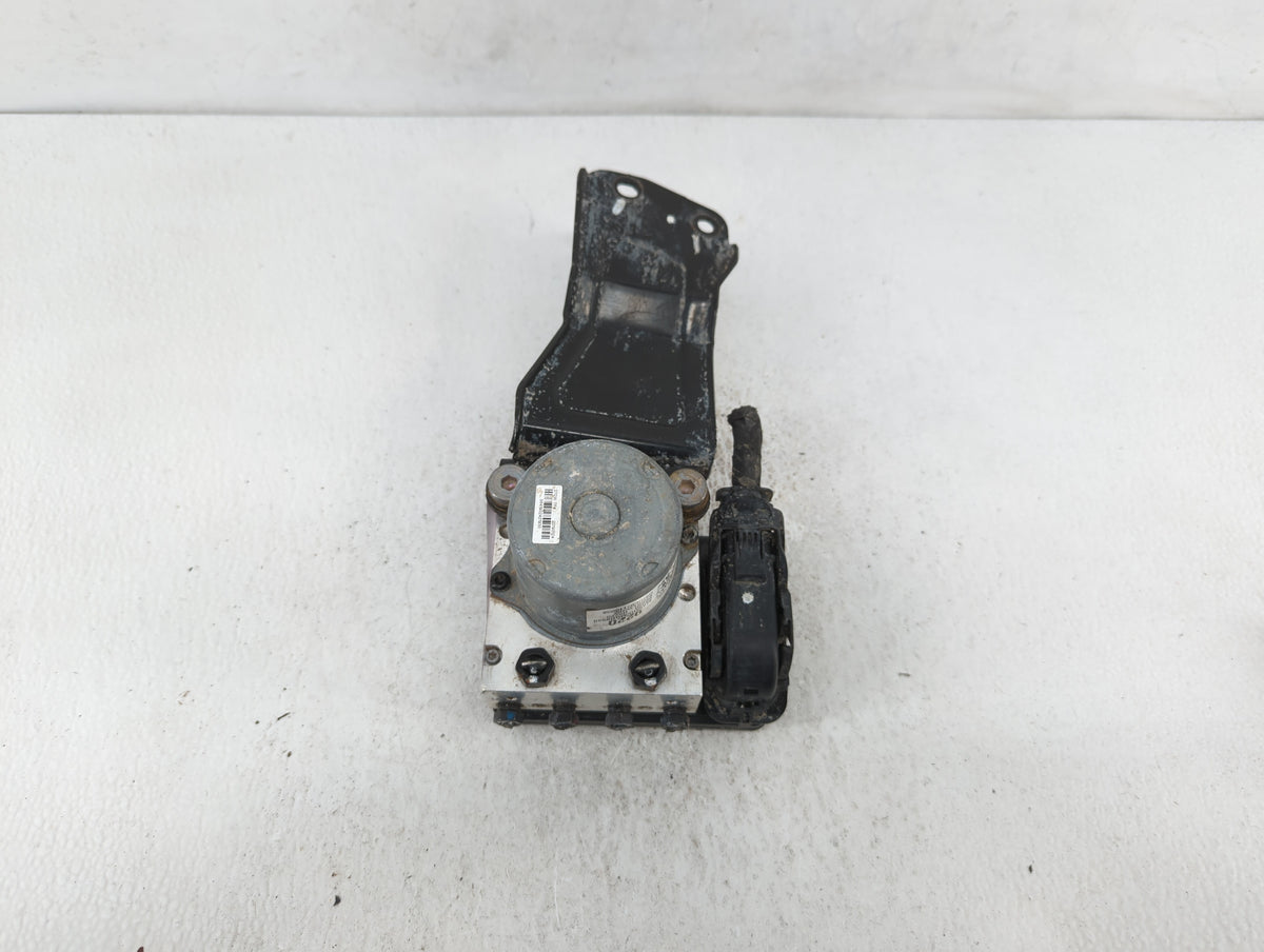 2018-2019 Kia Rio Anti-Lock Brake ABS Pump Module Actuator OEM P/N:58920-1M640 58920-H9220 Fits Fits 2018 2019 OEM Used Auto