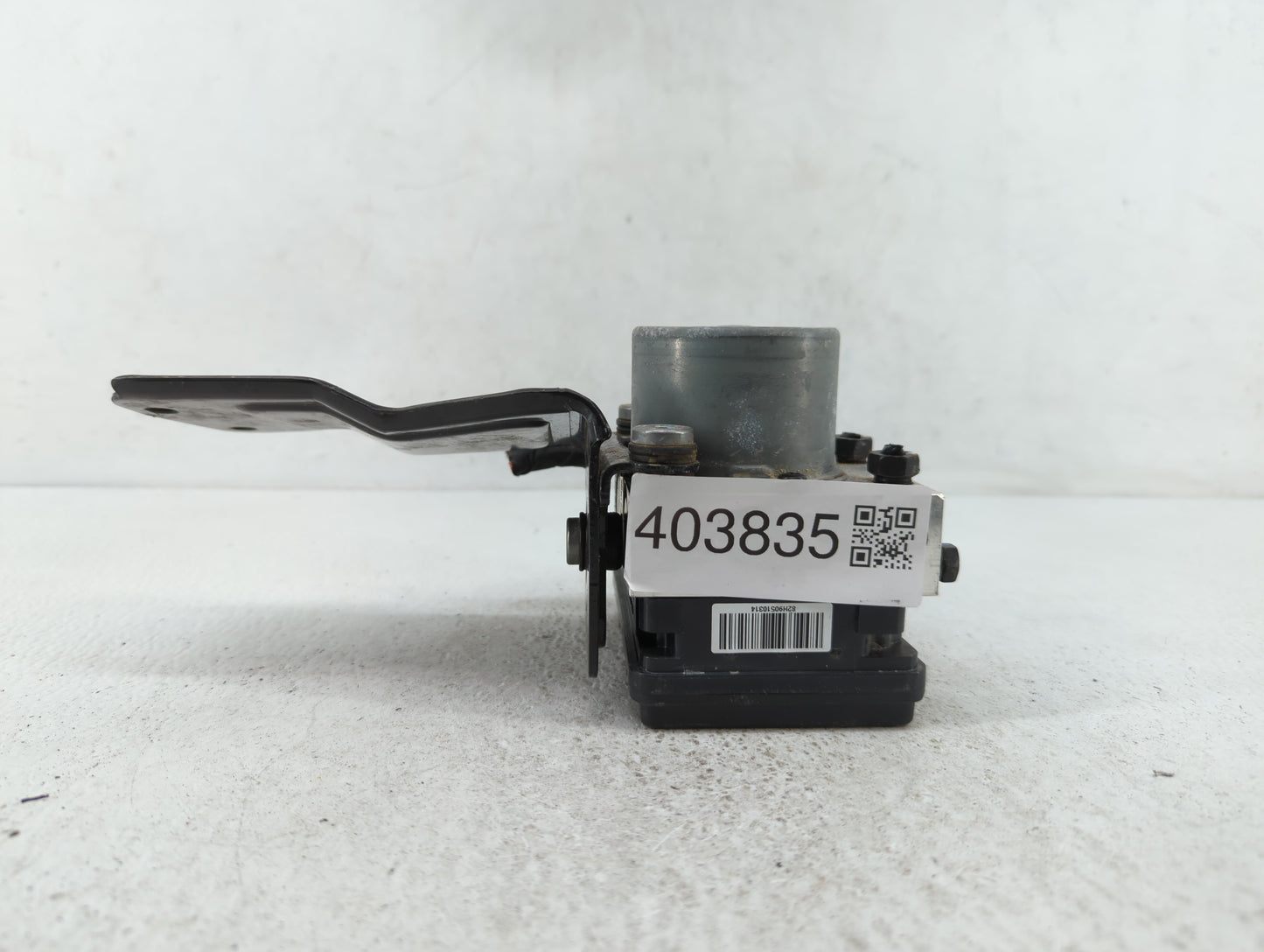 2018-2019 Kia Rio ABS Pump Control Module Replacement P/N:58920-1M640 58920-H9220 Fits Fits 2018 2019 OEM Used Auto Parts - 
