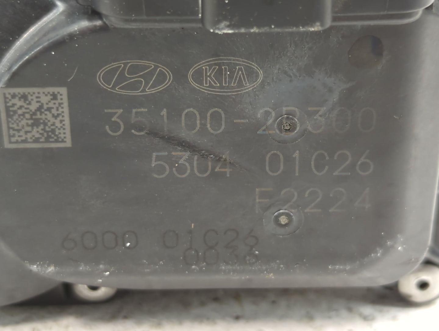 2012-2019 Kia Rio Throttle Body P/N:35100-2B300 Fits Fits 2012 2013 2014 2015 2016 2017 2018 2019 OEM Used Auto Parts - Oemu