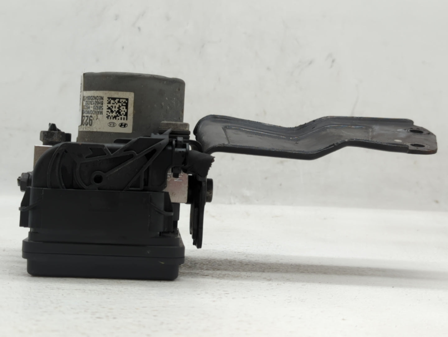 2018-2019 Kia Rio ABS Pump Control Module Replacement P/N:58920-H9220 Fits Fits 2018 2019 OEM Used Auto Parts - Oemusedautop