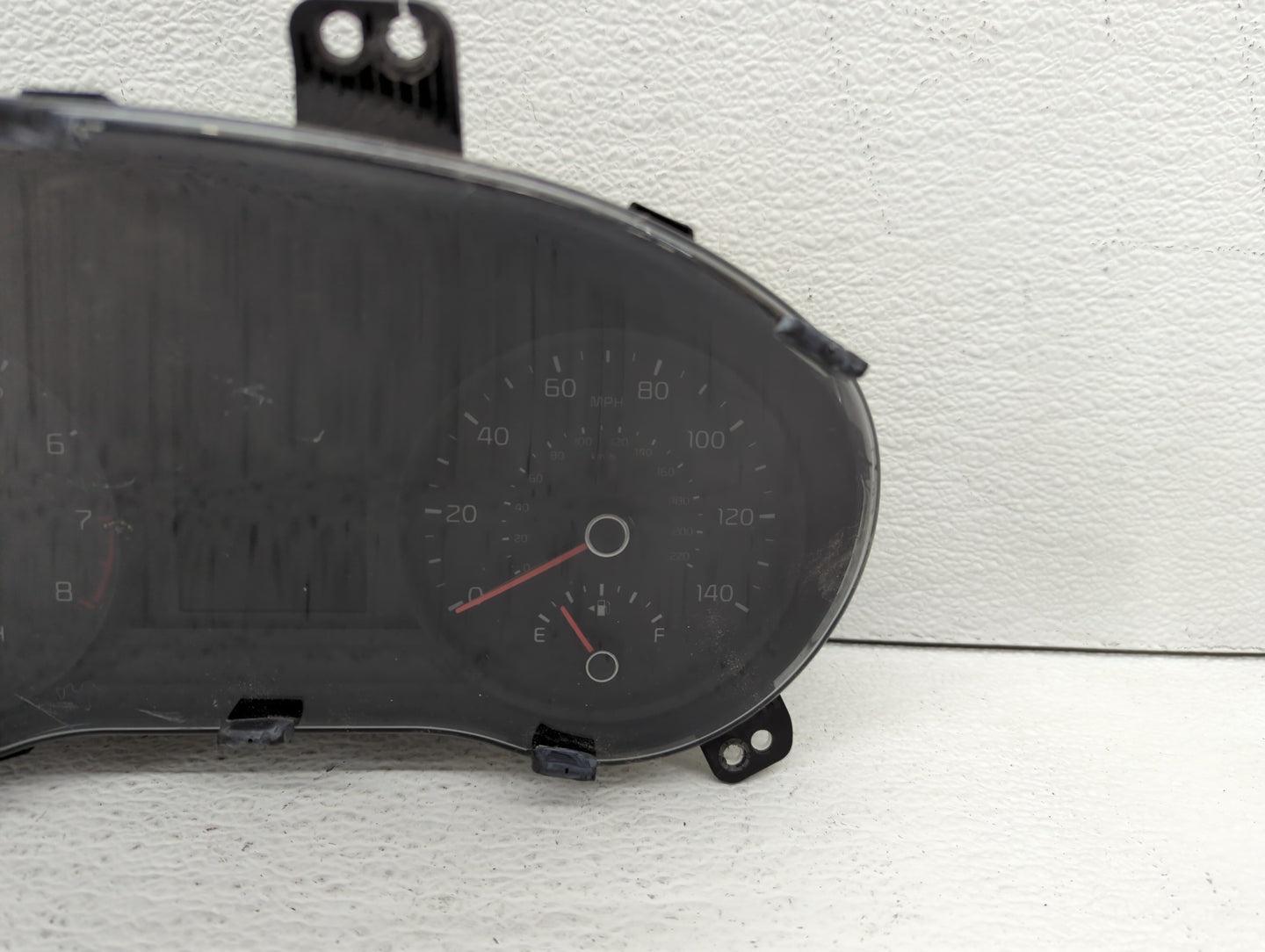 2019-2020 Kia Rio Instrument Cluster Speedometer Gauges P/N:94001-H9220 Fits Fits 2019 2020 OEM Used Auto Parts - Oemusedaut