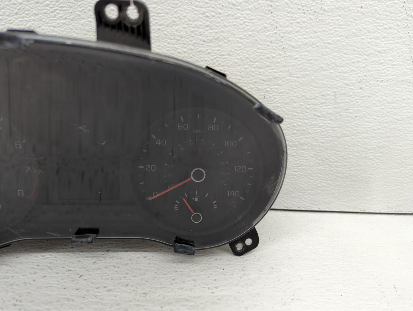 2019-2020 Kia Rio Instrument Cluster Speedometer Gauges P/N:94001-H9220 Fits Fits 2019 2020 OEM Used Auto Parts - Oemusedaut