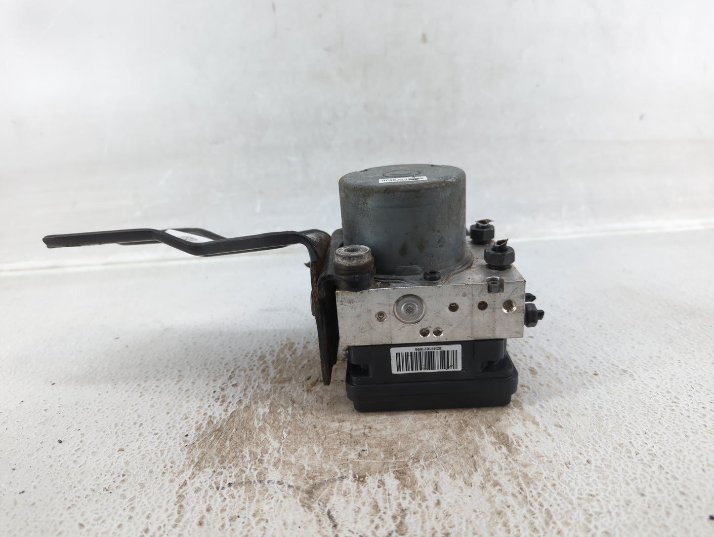 2018-2019 Kia Rio ABS Pump Control Module Replacement P/N:58920-H9220 Fits Fits 2018 2019 OEM Used Auto Parts - Oemusedautop