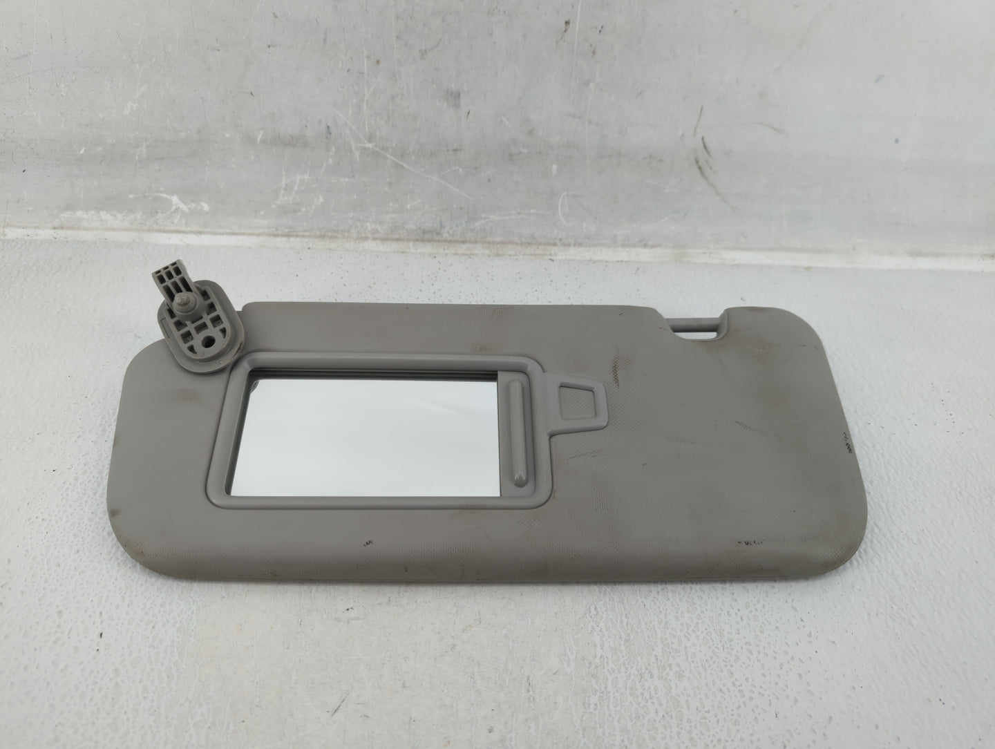 2018-2020 Kia Rio Sun Visor Shade Replacement Driver Left Mirror Fits Fits 2018 2019 2020 2021 2022 OEM Used Auto Parts - Oe