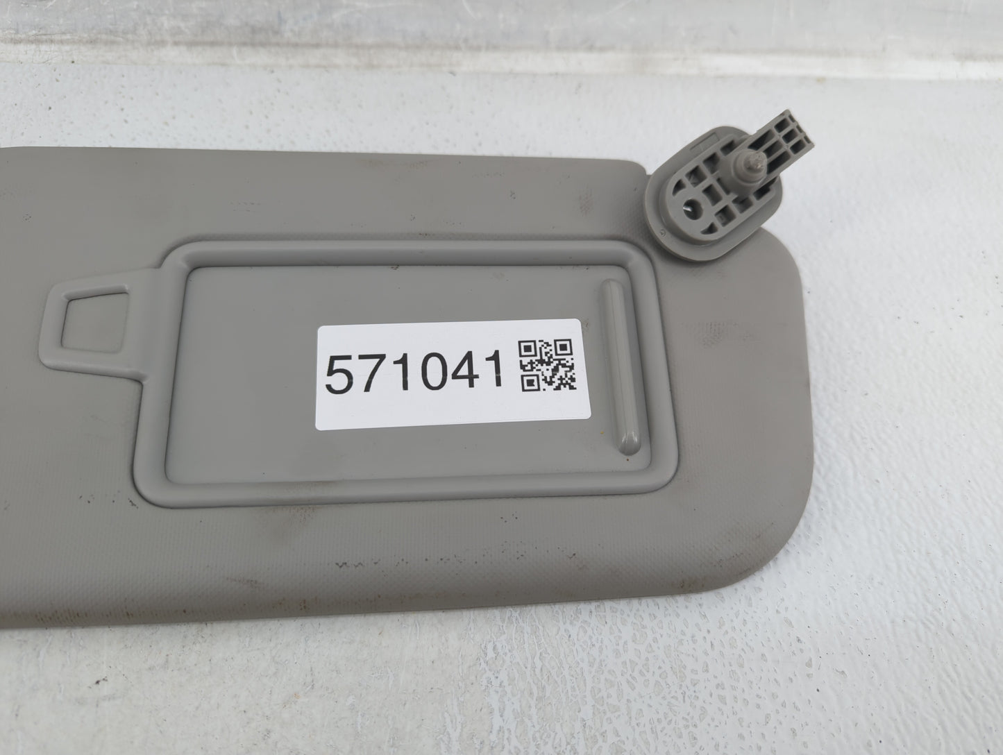 2018-2020 Kia Rio Sun Visor Shade Replacement Passenger Right Mirror Fits Fits 2018 2019 2020 2021 2022 OEM Used Auto Parts 