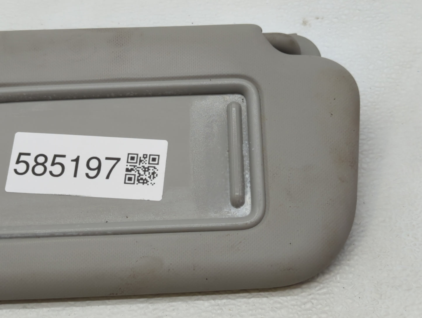 2018-2020 Kia Rio Sun Visor Shade Replacement Passenger Right Mirror Fits Fits 2018 2019 2020 2021 2022 OEM Used Auto Parts 