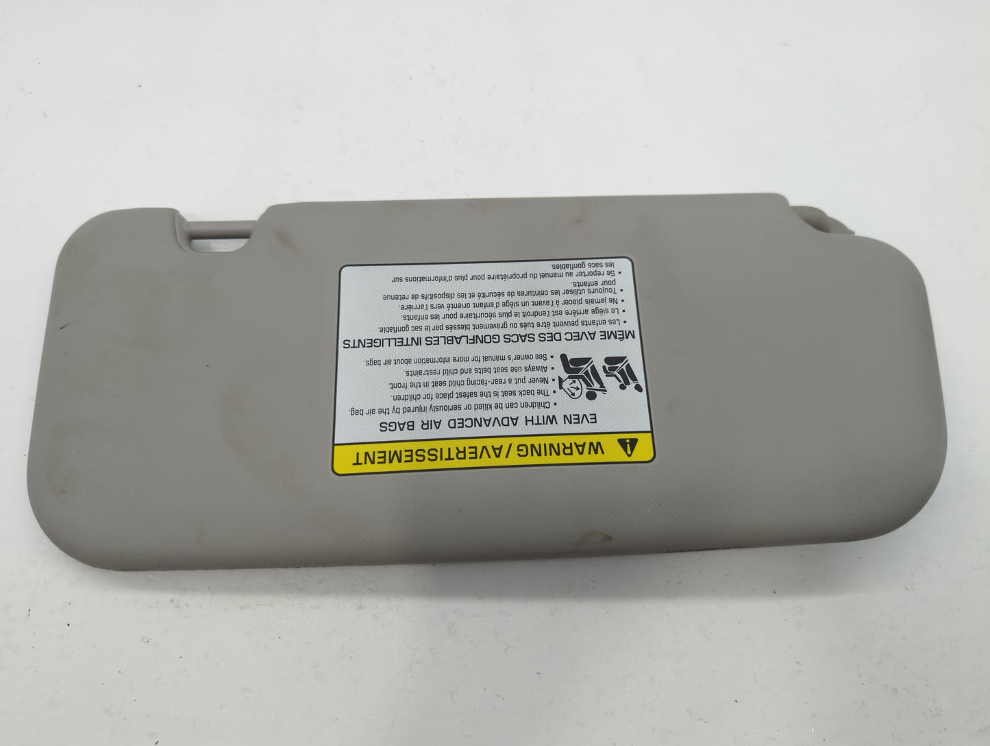2018-2020 Kia Rio Sun Visor Shade Replacement Passenger Right Mirror Fits Fits 2018 2019 2020 2021 2022 OEM Used Auto Parts 