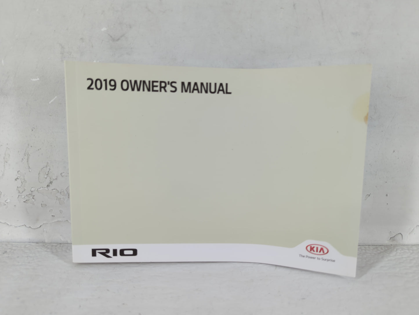 2019 Kia Rio Owners Manual Book Guide P/N:H9S5-EE95C OEM Used Auto Parts - Oemusedautoparts1.com