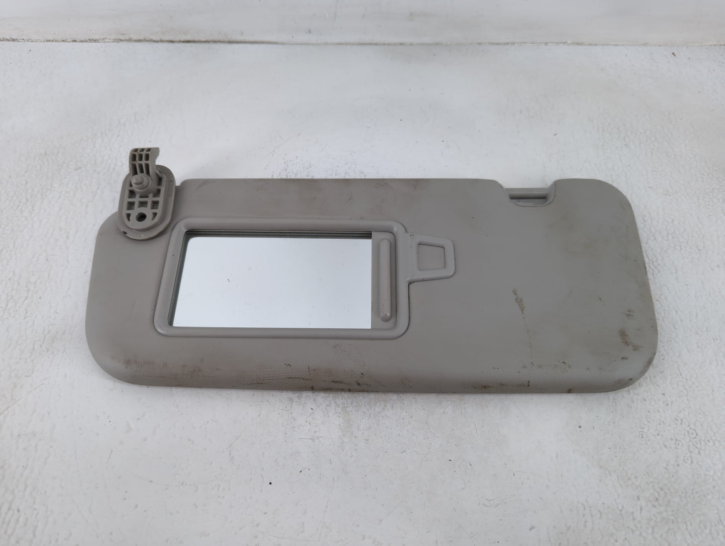 2018-2020 Kia Rio Sun Visor Shade Replacement Driver Left Mirror Fits Fits 2018 2019 2020 2021 2022 OEM Used Auto Parts - Oe