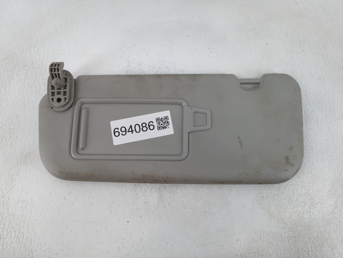 2018-2020 Kia Rio Sun Visor Shade Replacement Driver Left Mirror Fits Fits 2018 2019 2020 2021 2022 OEM Used Auto Parts - Oe