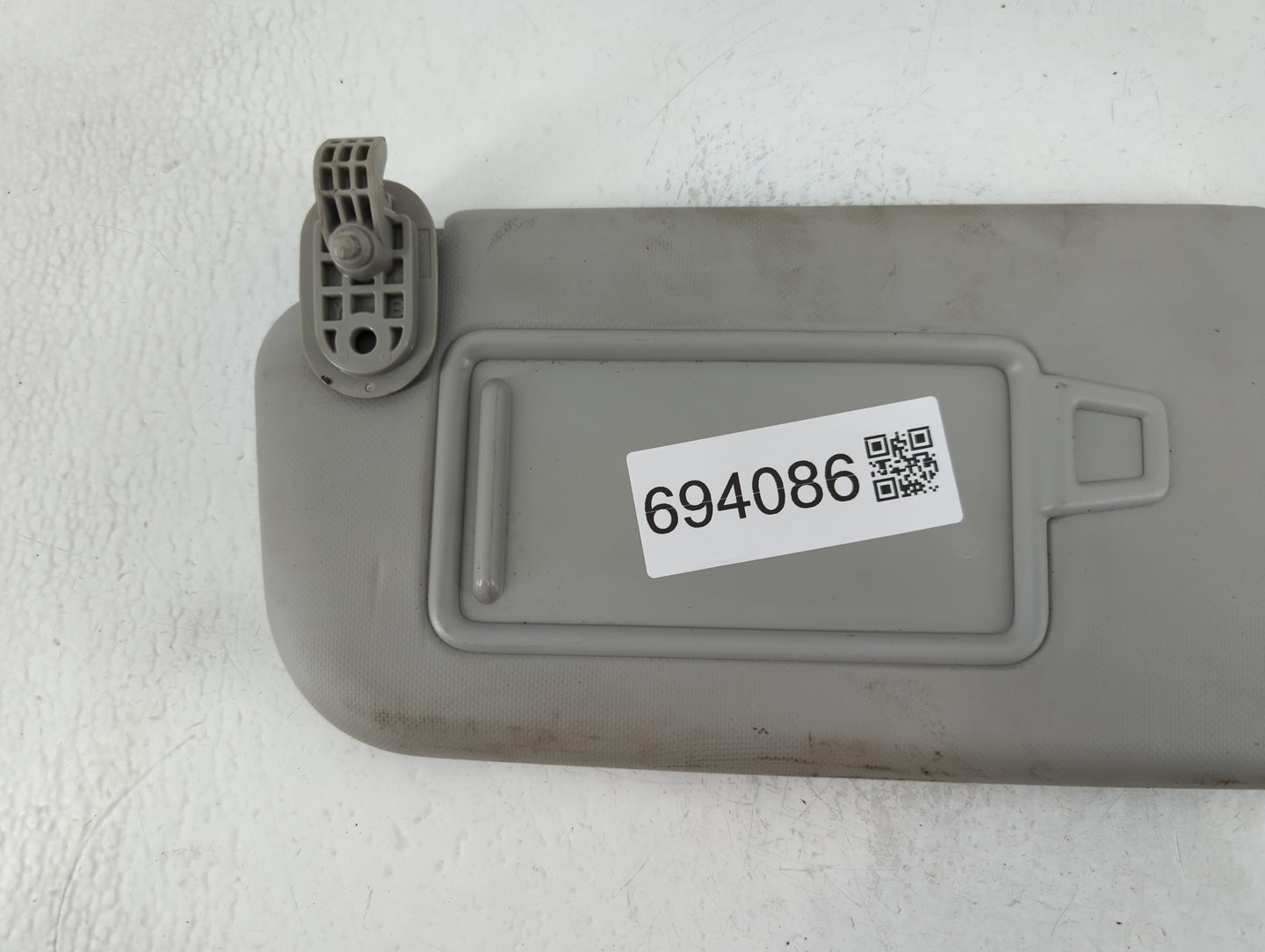 2018-2020 Kia Rio Sun Visor Shade Replacement Driver Left Mirror Fits Fits 2018 2019 2020 2021 2022 OEM Used Auto Parts - Oe