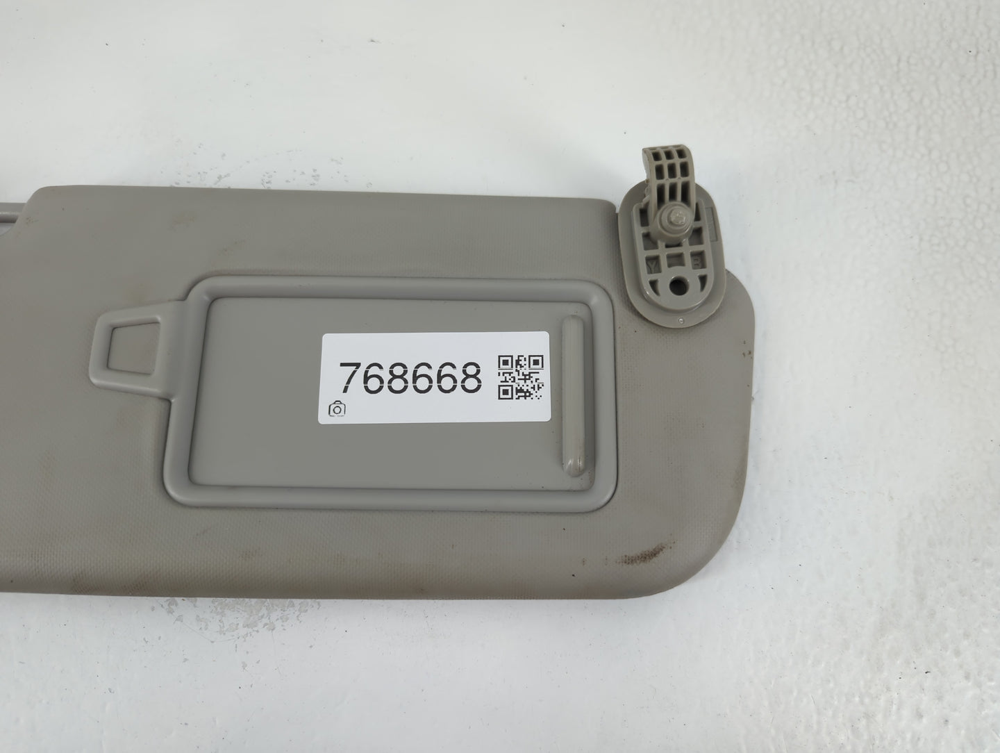 2018-2020 Kia Rio Sun Visor Shade Replacement Passenger Right Mirror Fits Fits 2018 2019 2020 2021 2022 OEM Used Auto Parts 