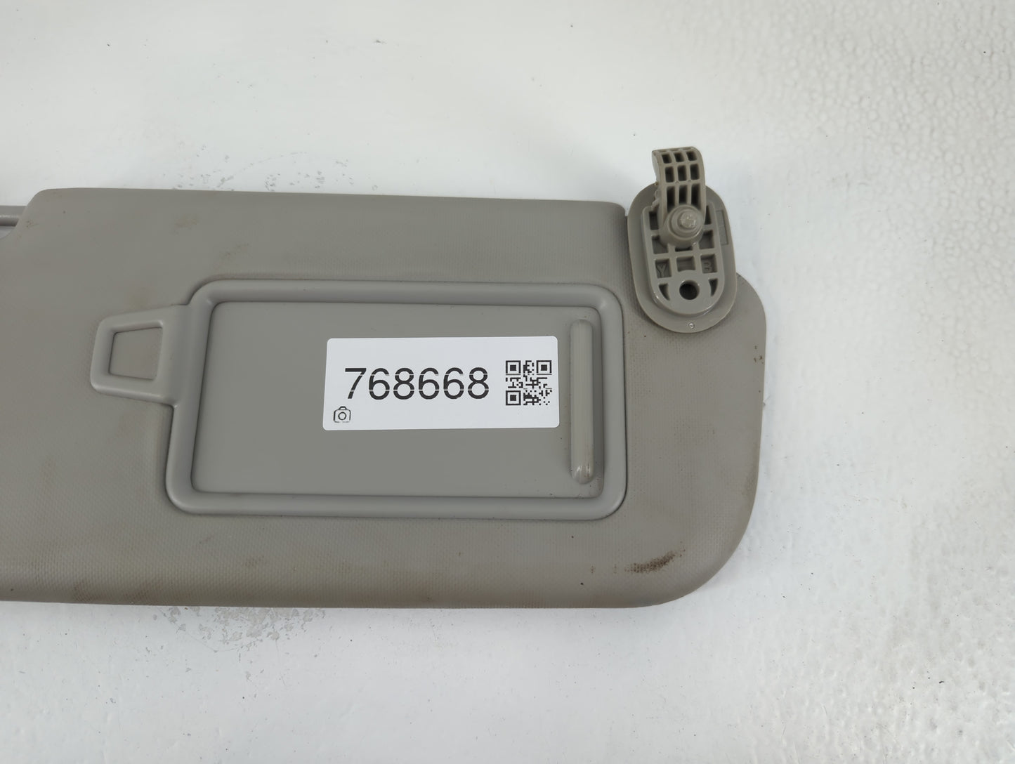 2018-2020 Kia Rio Sun Visor Shade Replacement Passenger Right Mirror Fits Fits 2018 2019 2020 2021 2022 OEM Used Auto Parts 