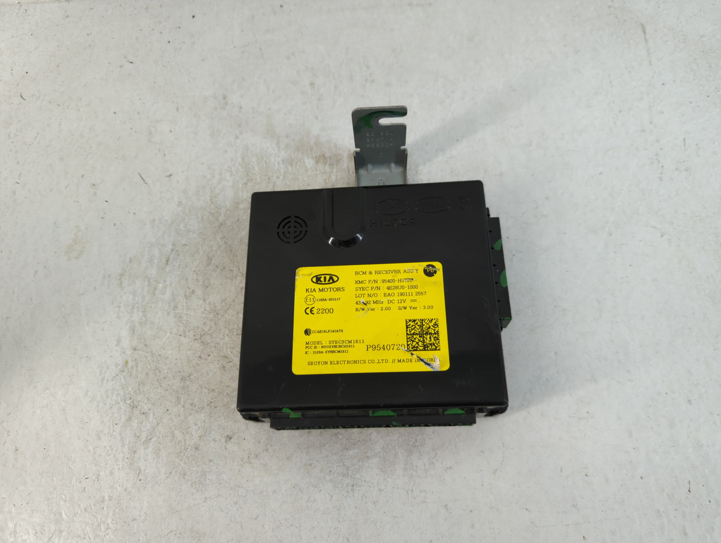 2018-2019 Kia Rio PCM Engine Control Computer ECU ECM PCU OEM P/N:4E28U0-1000 95400-HS720 Fits Fits 2018 2019 OEM Used Auto 