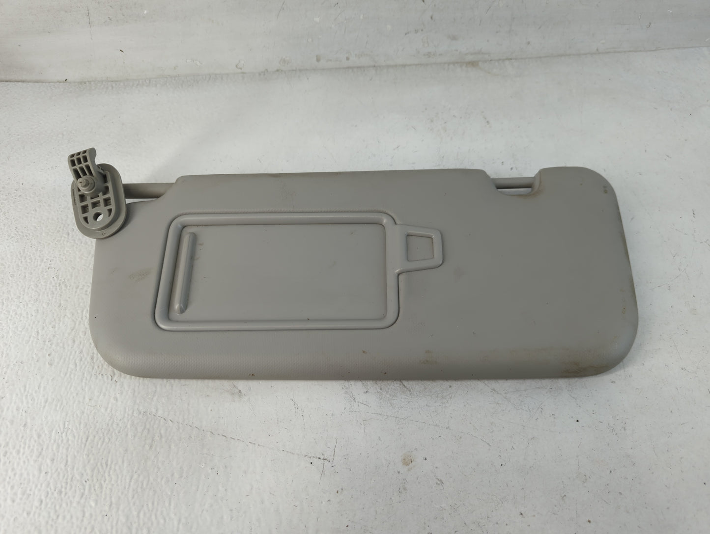 2018-2020 Kia Rio Sun Visor Shade Replacement Driver Left Mirror Fits Fits 2018 2019 2020 2021 2022 OEM Used Auto Parts - Oe